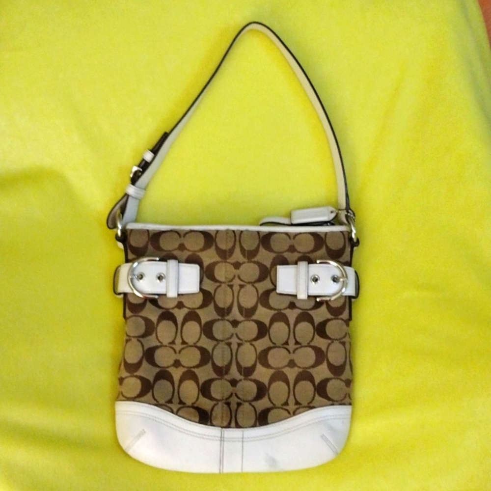 Coach shoulder bag